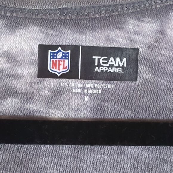 NFL Team Apparel New England Patriots Size Medium - Picture 2 of 7